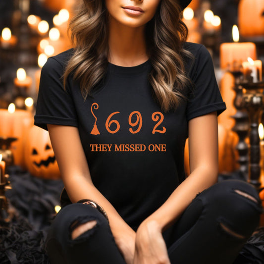 1692 They Missed One/ Women's Short-Sleeve T-Shirt